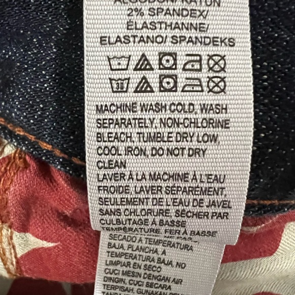 lucky brand Dark blue denim pants, size 38x32 straight cut pants - Picture 7 of 7